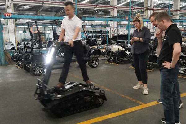 2024 Plán od prodejce sněžných skútrů